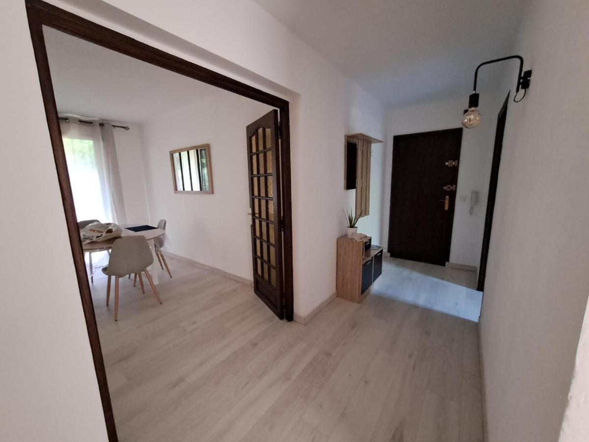 Apartament T2 A 2Min Du Centre +Parking LʼIsle-sur-la-Sorgue Zewnętrze zdjęcie